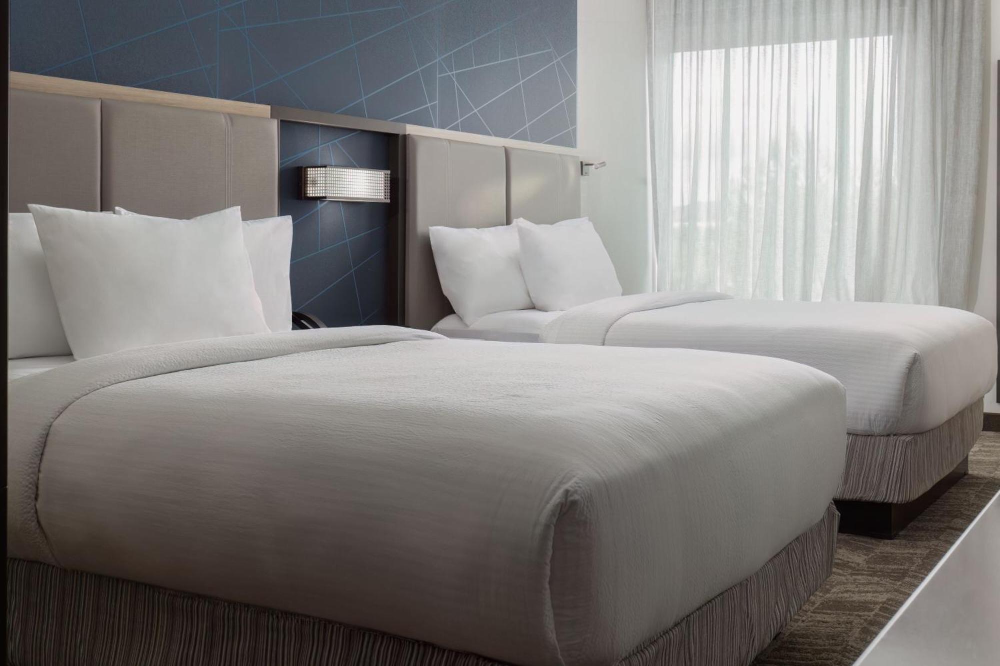 Springhill Suites By Marriott Pleasanton Zewnętrze zdjęcie